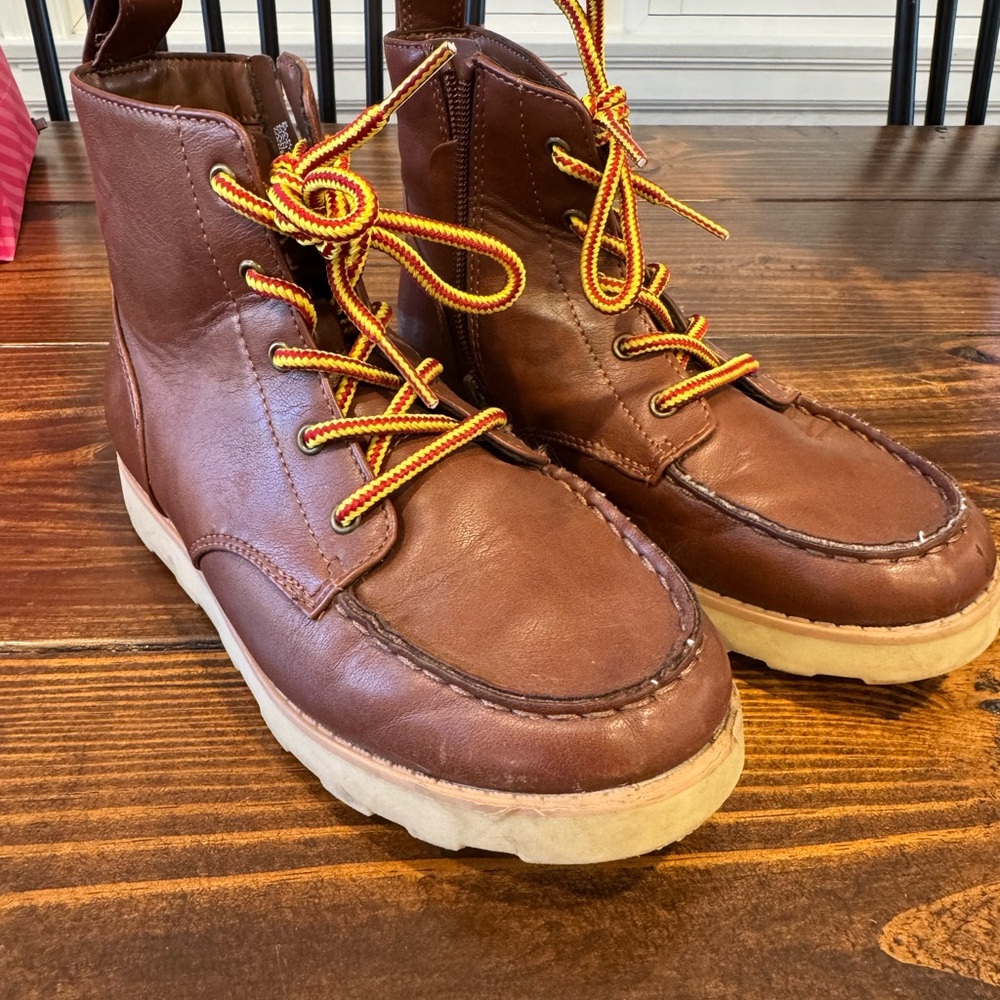 Cat & Jack Brown Moc-Toe Kids Boots with Yellow-Red Laces
